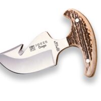 CUCHILLO DESOLLADOR JOKER DOGO, PUÑO ASTA DE CIERVO, HOJA DE 8 CM.ACERO INOX. FUNDA DE CUERO