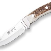 CUCHILLO DESOLLADOR JOKER OSO,MANGO ASTA DE CIERVO, HOJA INOX DE 12 CM.FUNDA DE CUERO.