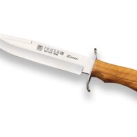 CUCHILLO DE CAZA CON PUÑO DE OLIVO Y HOJA DE 23,5 CM.