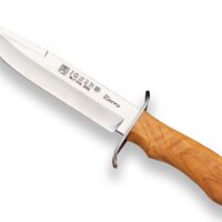 CUCHILLO DE CAZA CON PUÑO DE OLIVO Y HOJA DE 17 CM.